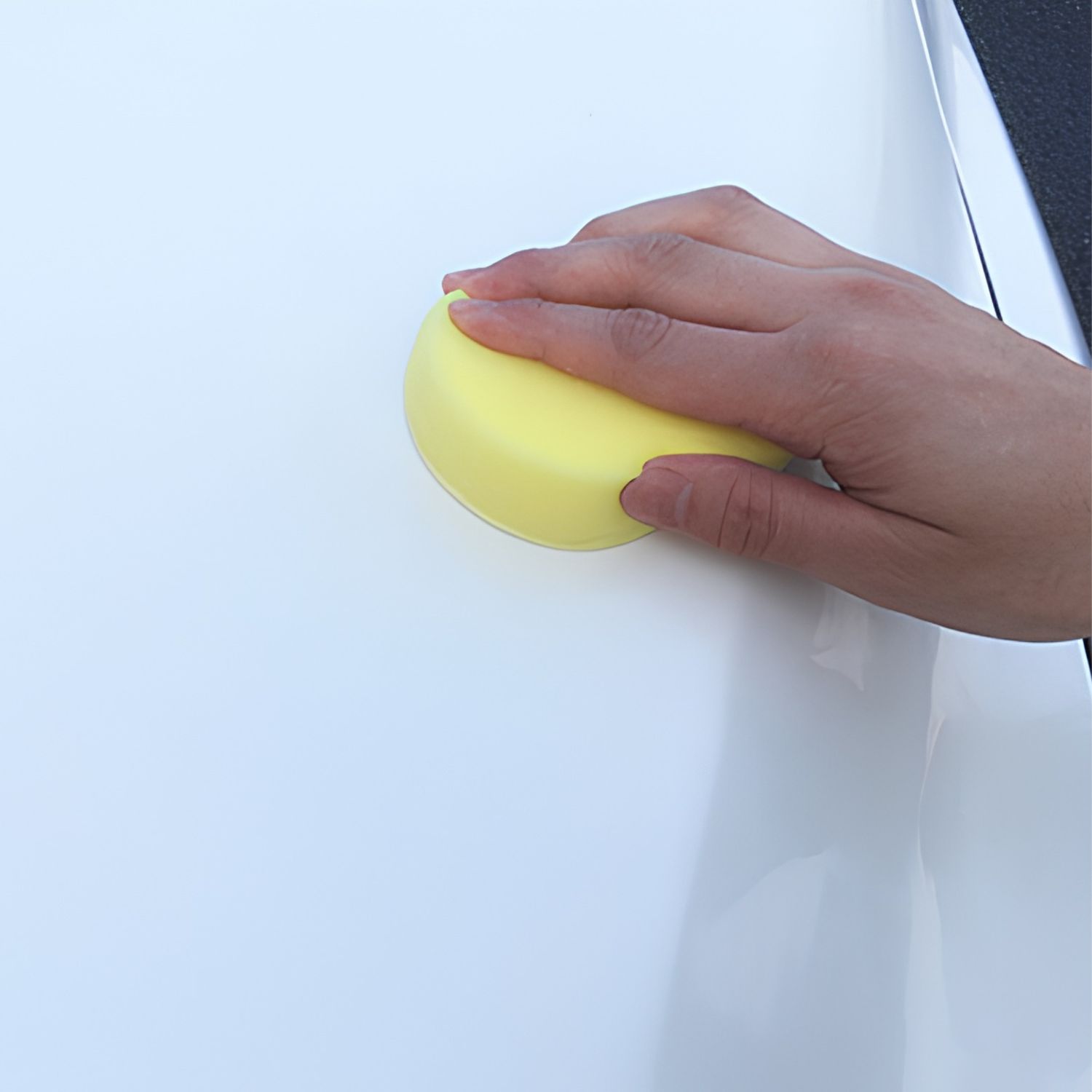 SOFT99 Water Block Wax Gloss Type Dark 200g Genuine - Image 4