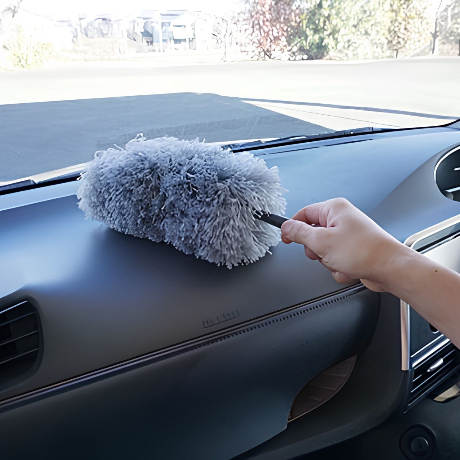 SOFT99 Roompia Interior Duster - Silver Genuine - Image 5